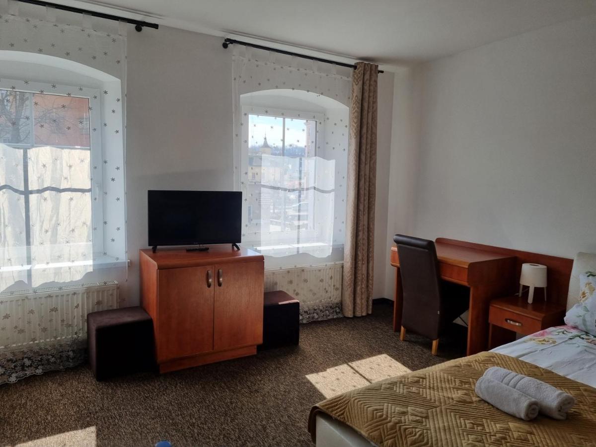 克沃兹科Przy Zelaznym Moscie住宿加早餐旅馆 外观 照片